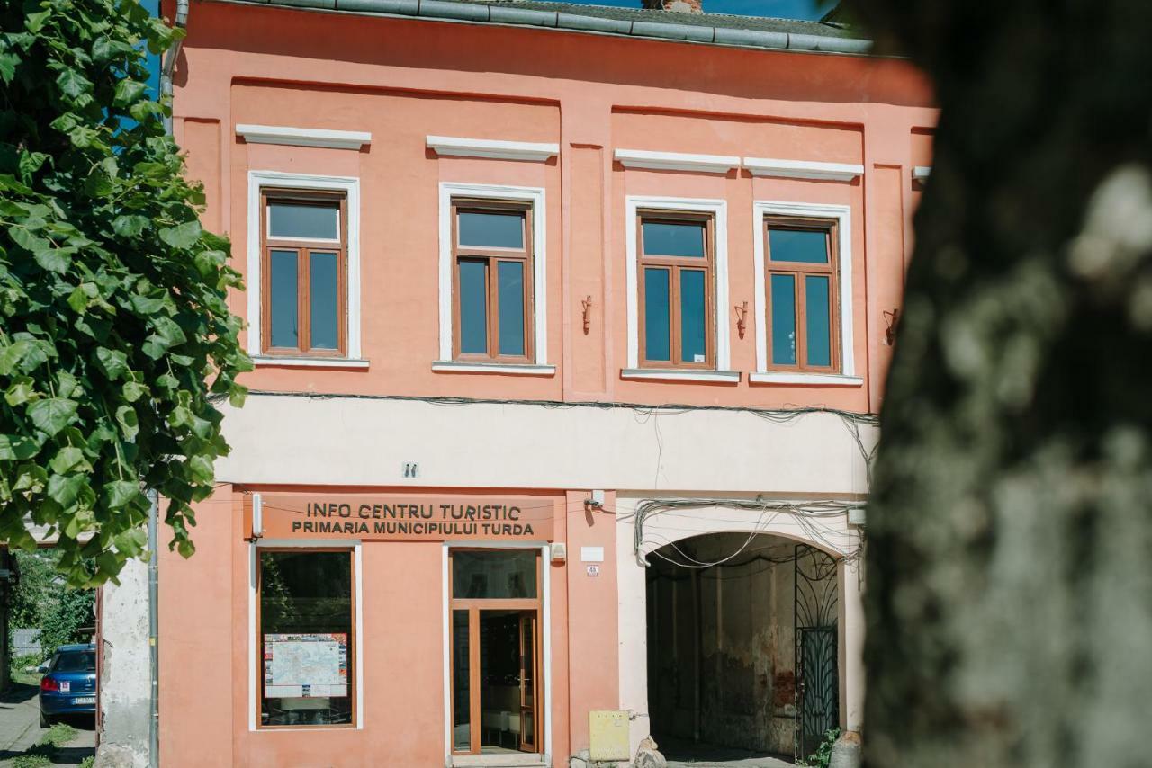 Casa Thaja Centru Turda Exterior foto